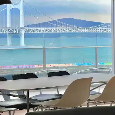 Gwangan Bridge Full View Terrace Penthouse Apartment