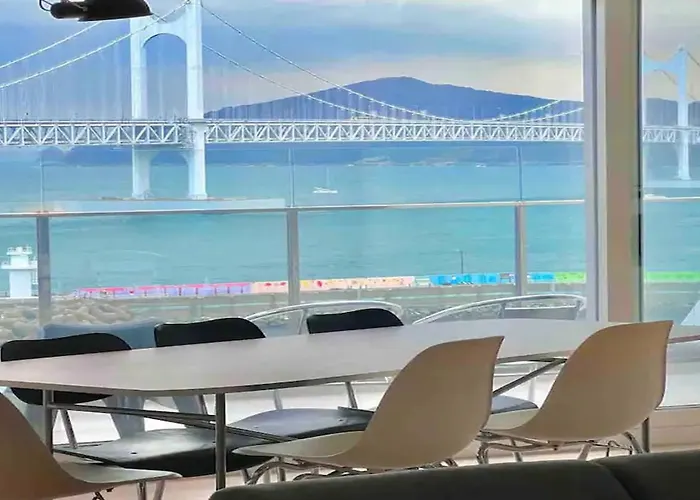 Gwangan Bridge Full View Terrace Penthouse Apartment