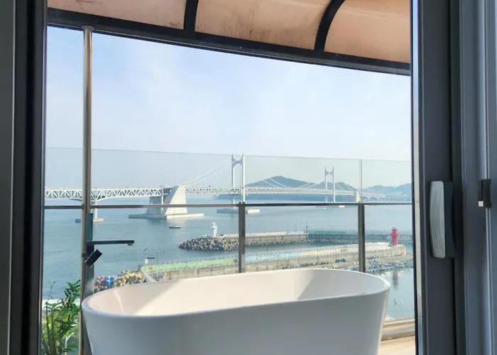 Apartamento Gwangan Bridge Full View Terrace Penthouse