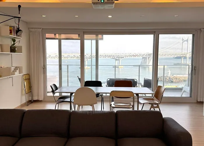 Apartamento Gwangan Bridge Full View Terrace Penthouse