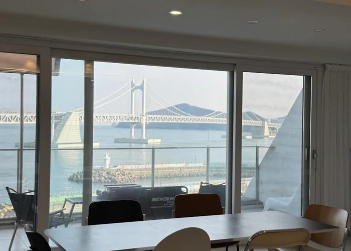 Gwangan Bridge Full View Terrace Penthouse * Ciudad Metropolitana de Busan