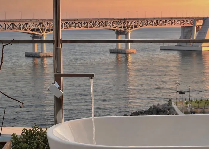 Apartment Gwangan Bridge Full View Terrace Penthouse Busan